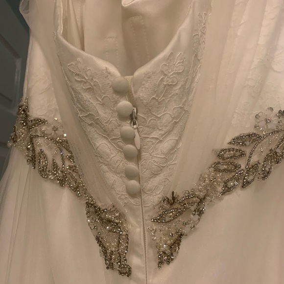 Wedding dress -Casablanca bridal - Picture 5 of 8